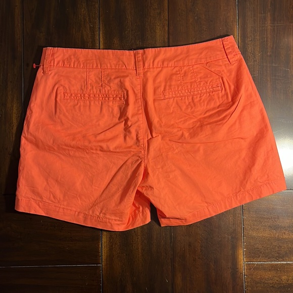 Old Navy Size 8 womens shorts.  Pink/Salmon color. - Picture 2 of 5